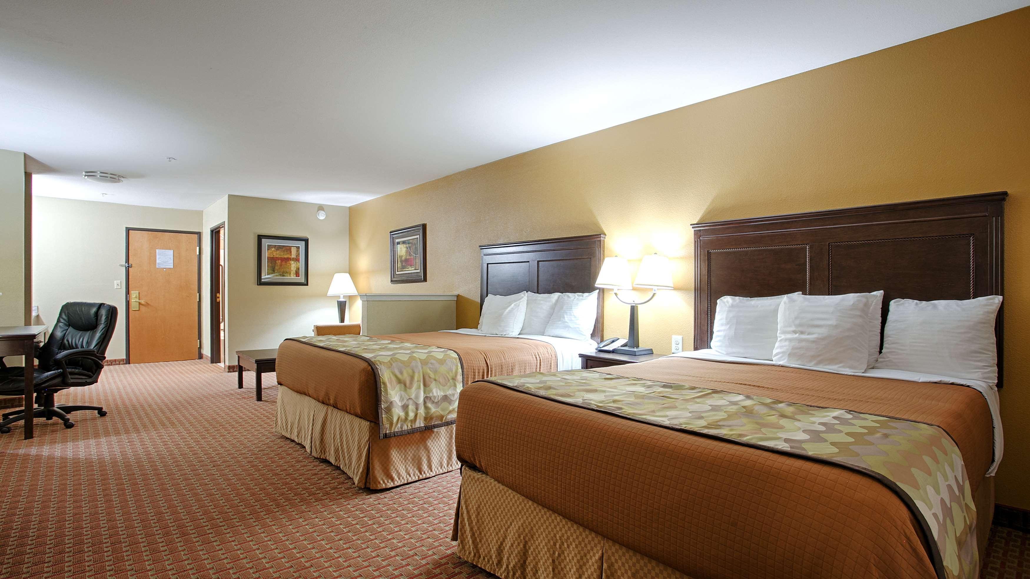 Best Western Temple Inn & Suites Екстериор снимка