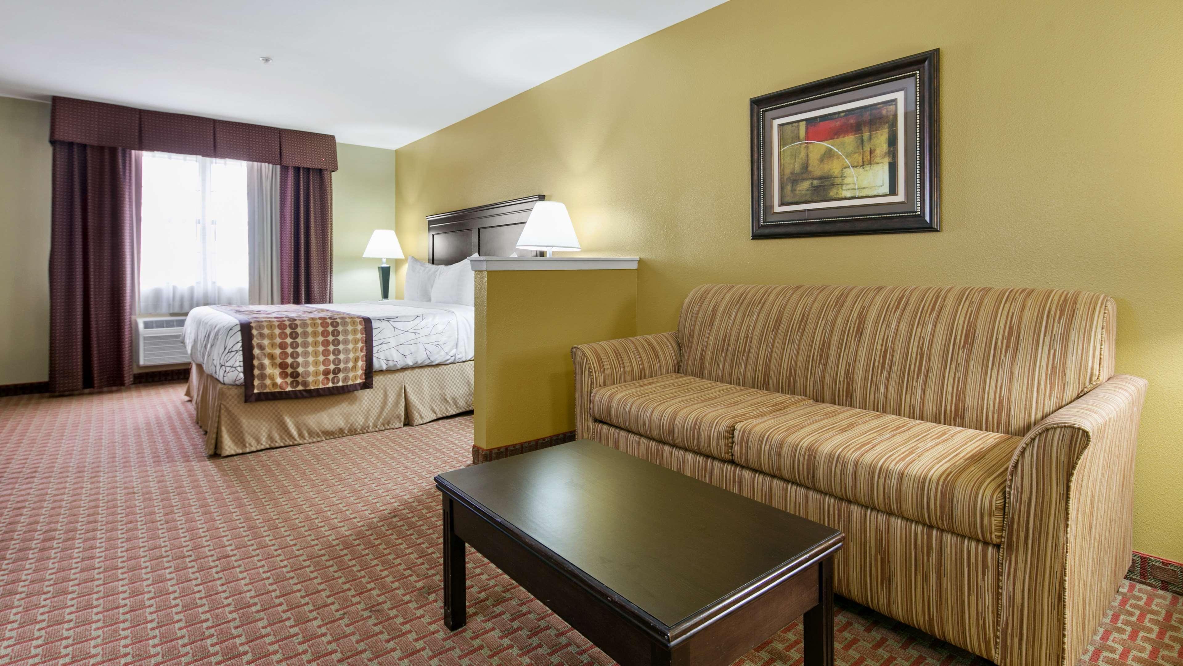 Best Western Temple Inn & Suites Екстериор снимка