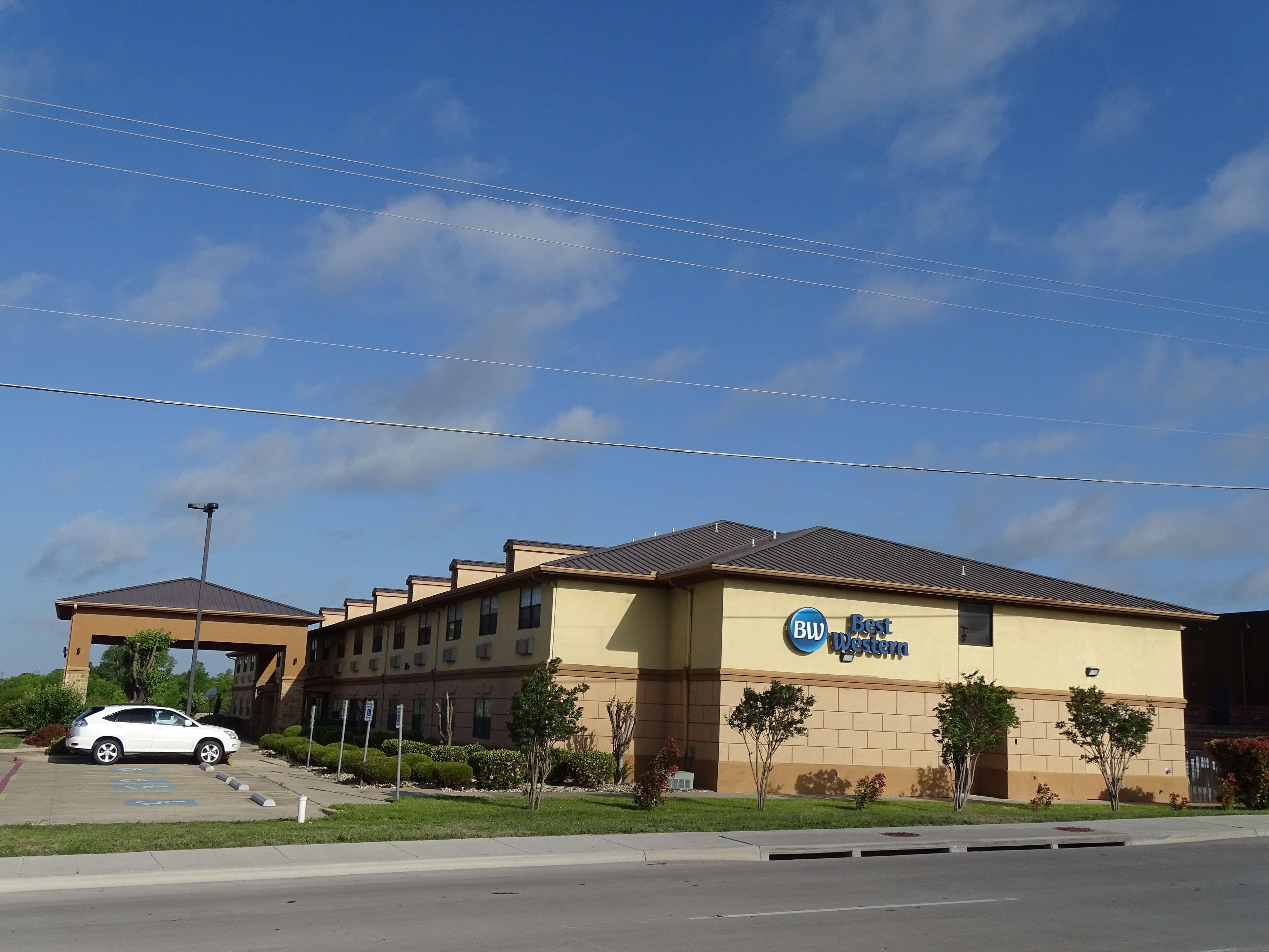 Best Western Temple Inn & Suites Екстериор снимка