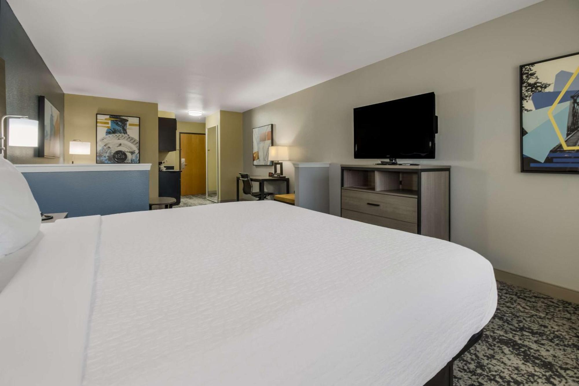 Best Western Temple Inn & Suites Екстериор снимка