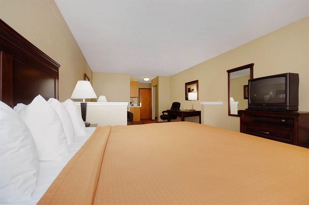 Best Western Temple Inn & Suites Стая снимка